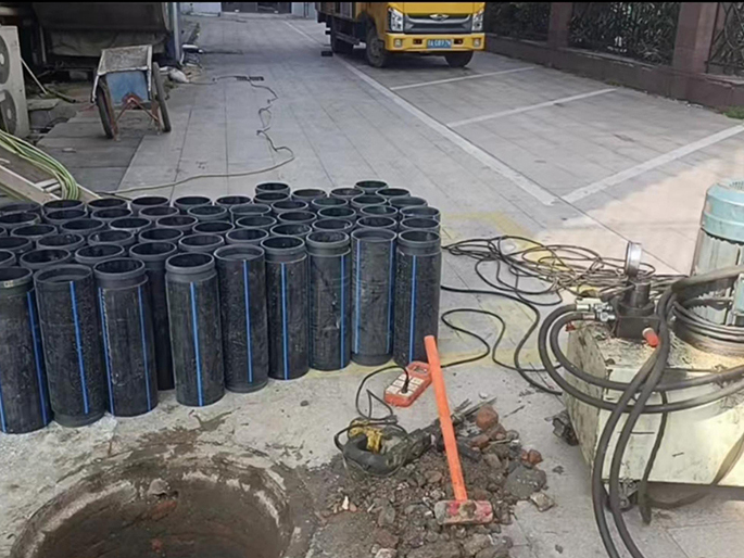 婺城PE置换管厂家 DN315置换管 非开挖管短管置换